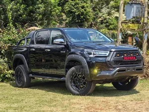 Toyota Hilux 2021 Black