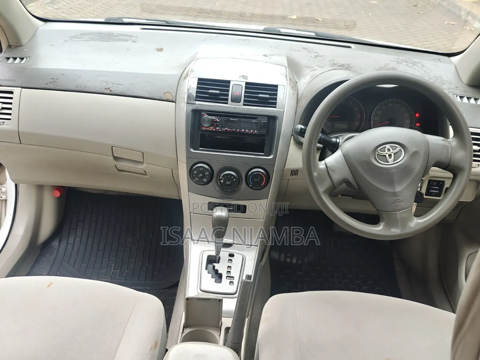 Toyota Corolla Fielder 2009 White