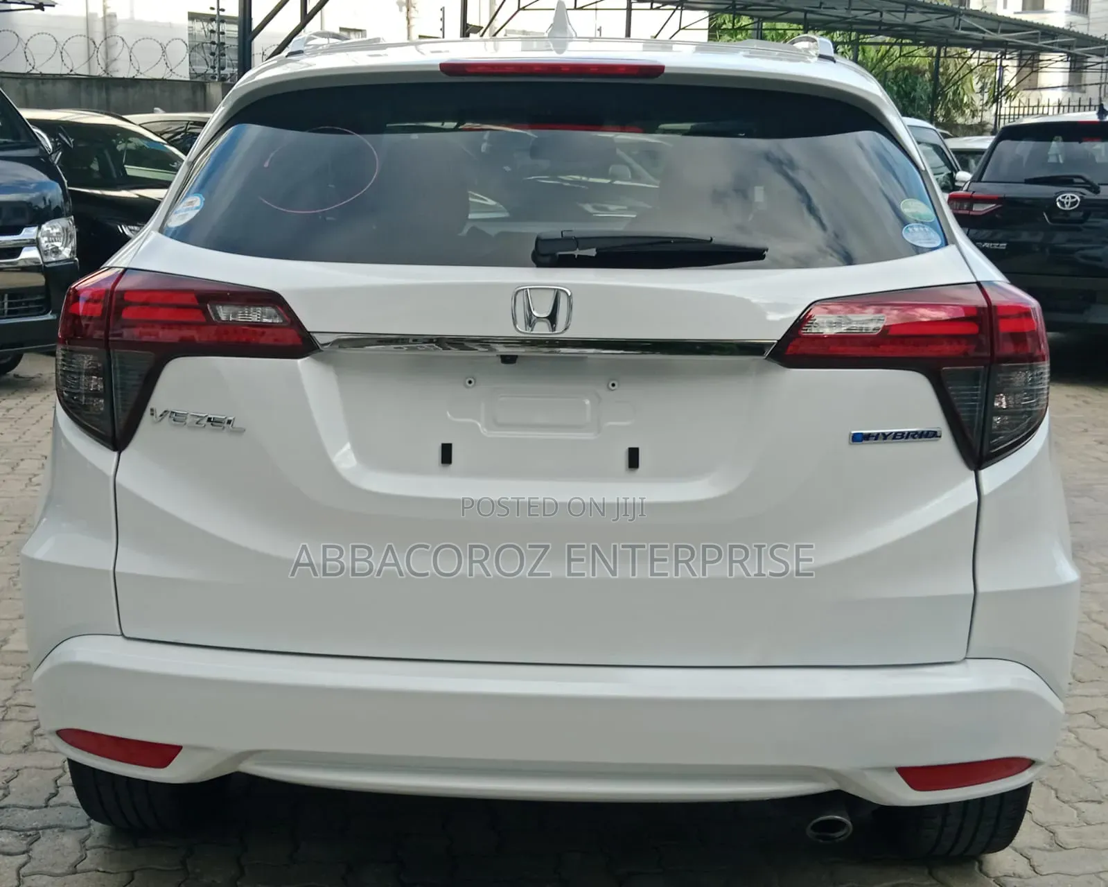 Honda Vezel 2018 White