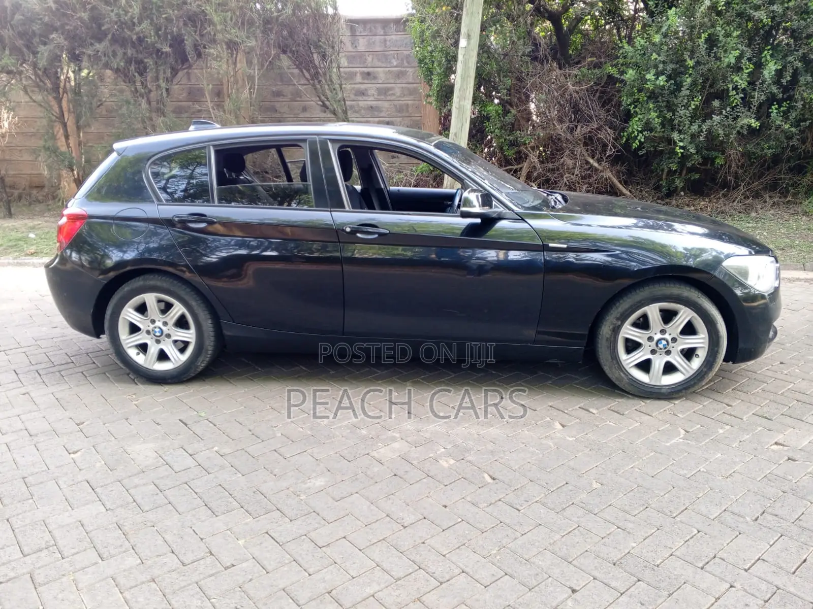 BMW 1 Series 2012 Black