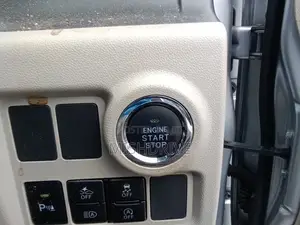 Toyota Passo 1.0 FWD 2020 Silver