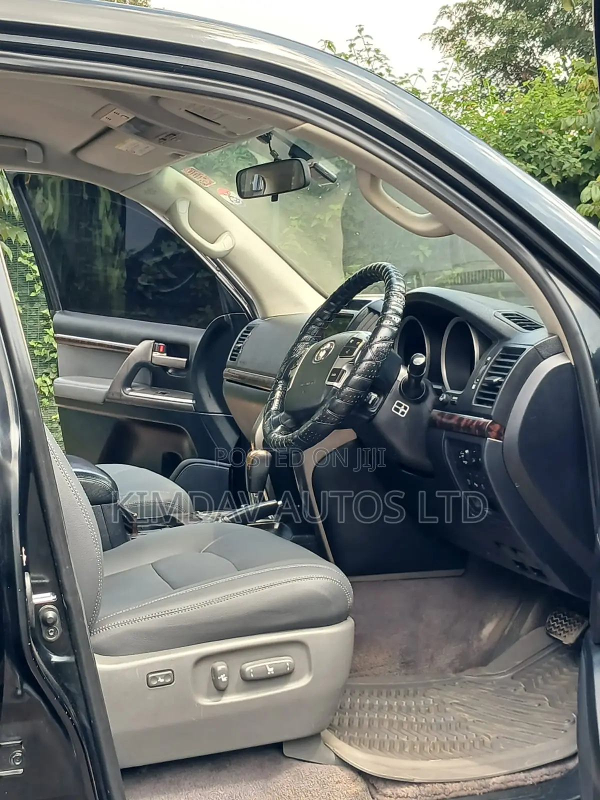 Toyota Land Cruiser 2008 Black