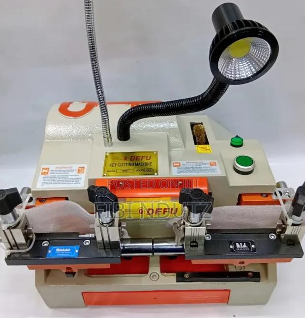Advisable Key Cutting Machine/Best Key Cutting Machine/Defu Keycut - main view