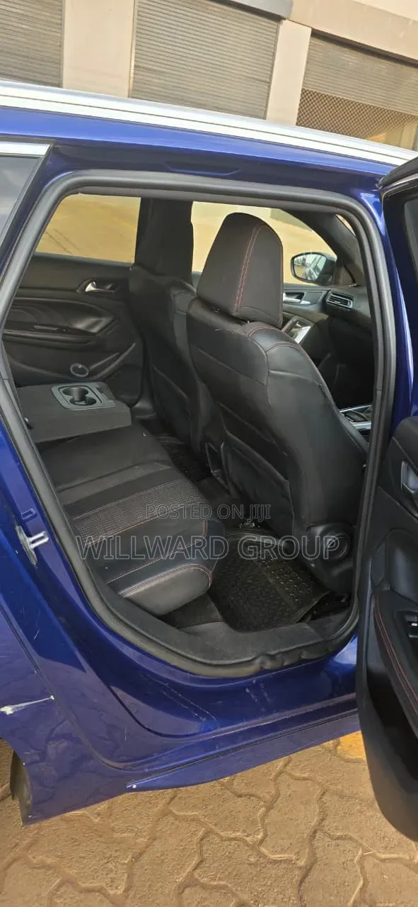 Peugeot 308 2016 Blue