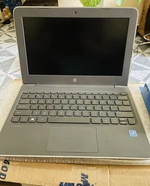Laptop HP Stream Laptop 64GB Intel Core i5 HDD+SSD 512GB