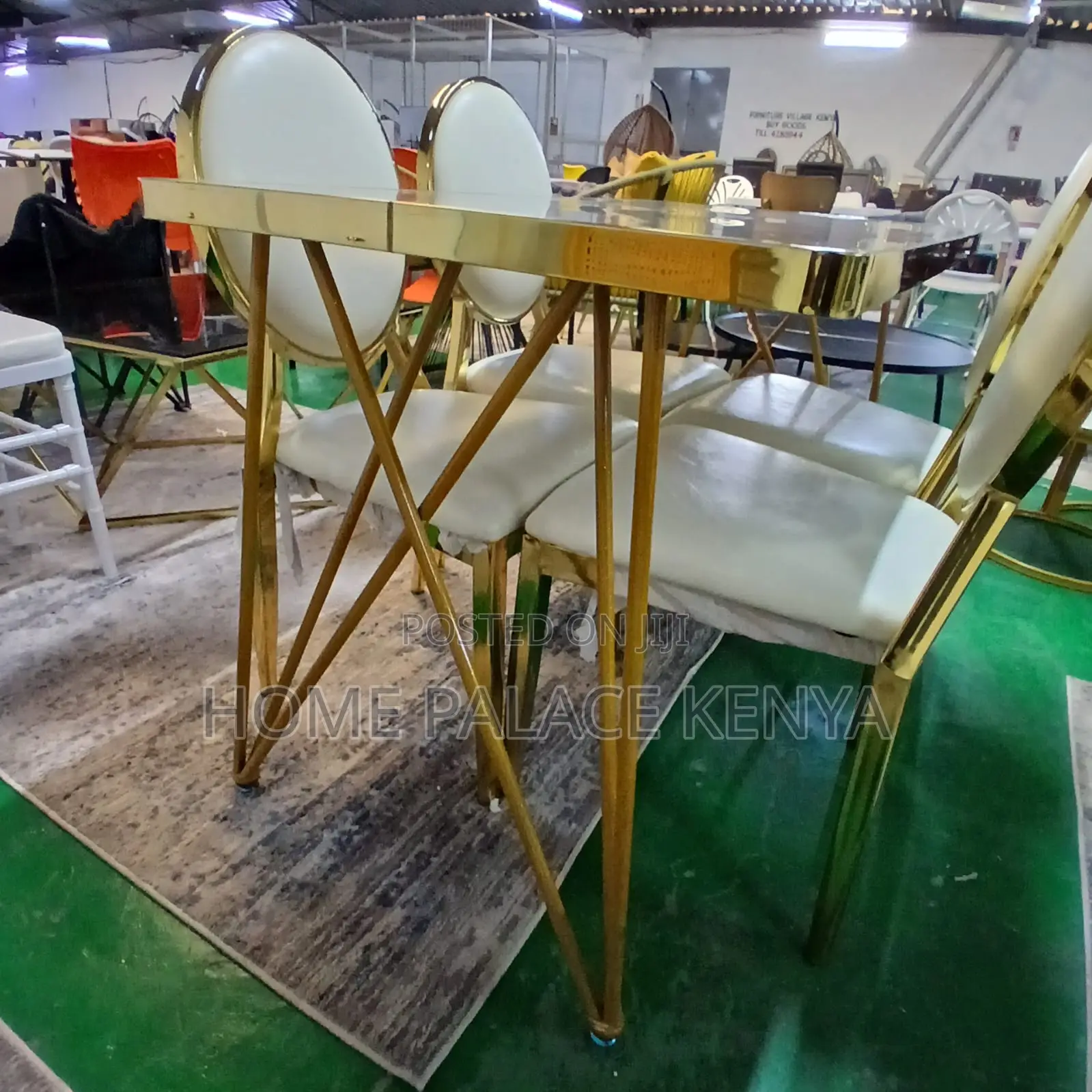 Dining Set: Luxury Marble 4 Seater Banquet Set
