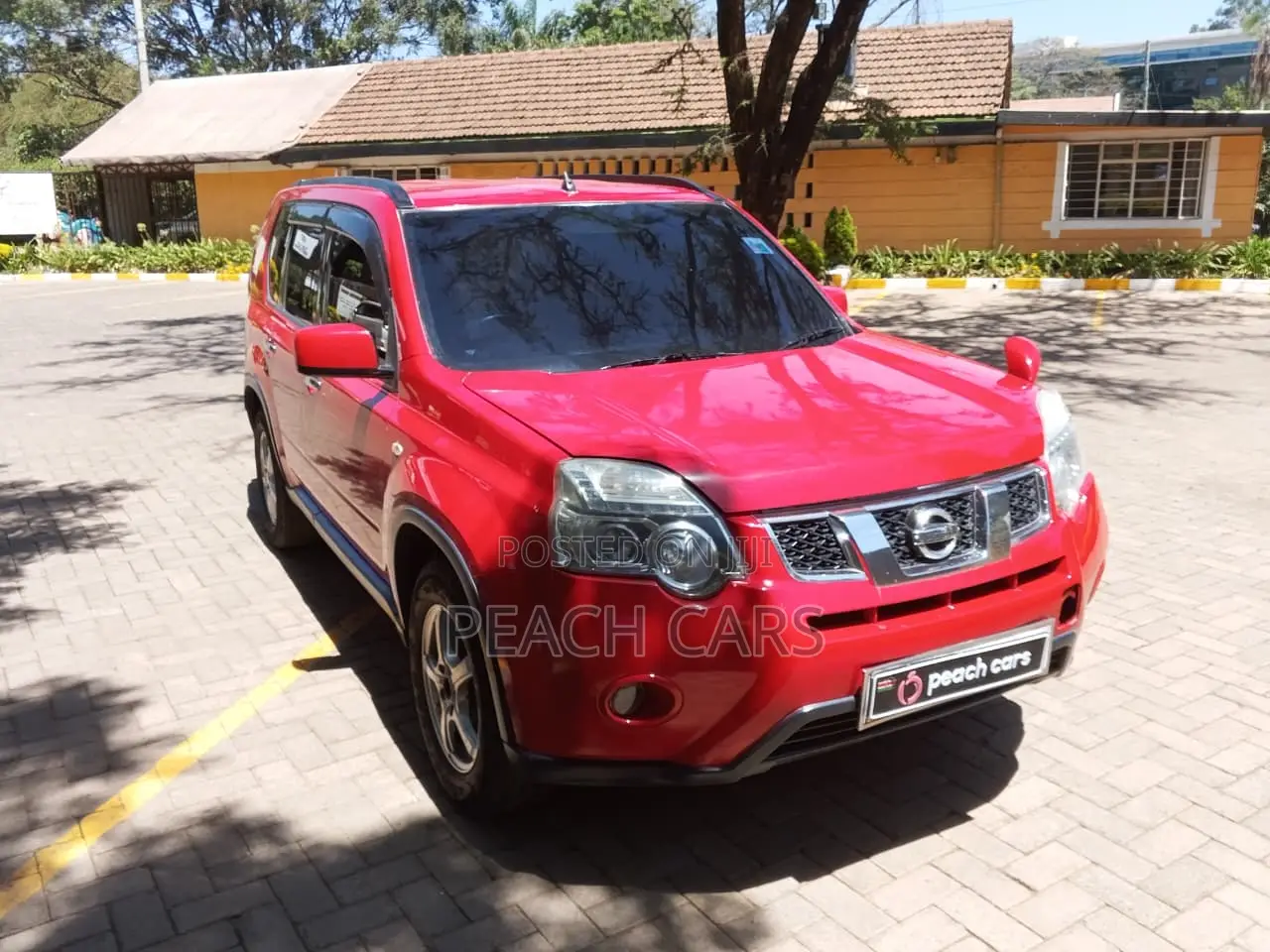 Nissan X-Trail 2013 Red
