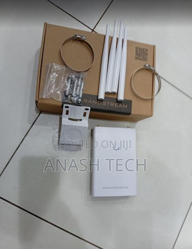 Grand Stream Gwn7630lr Access Point With Advanced Security Features