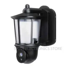 T911 Outdoor Ac 4g Vintage Courtyard Light With Rotating Camera