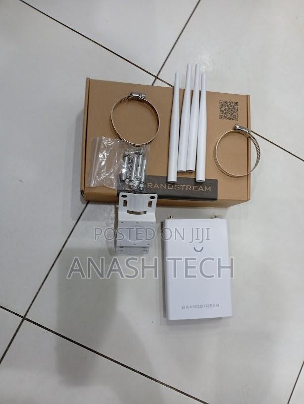 Grand Stream Gwn7630lr Outdoor Poe Access Point for Large Areas