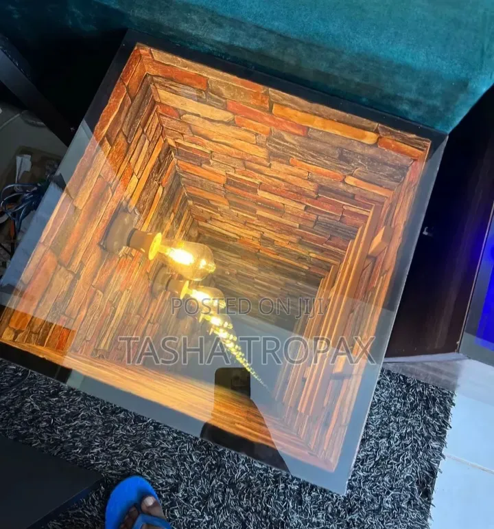 Infinity Table