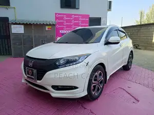 Honda Vezel 2015 White