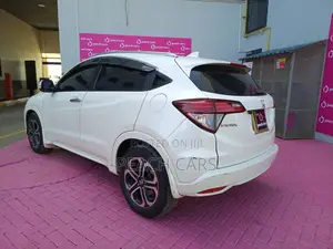 Honda Vezel 2015 White