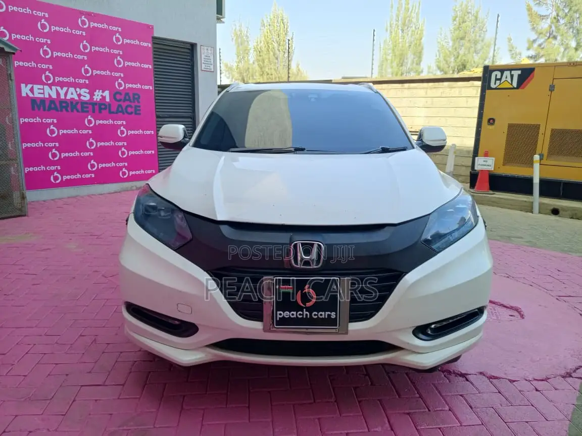 Honda Vezel 2015 White