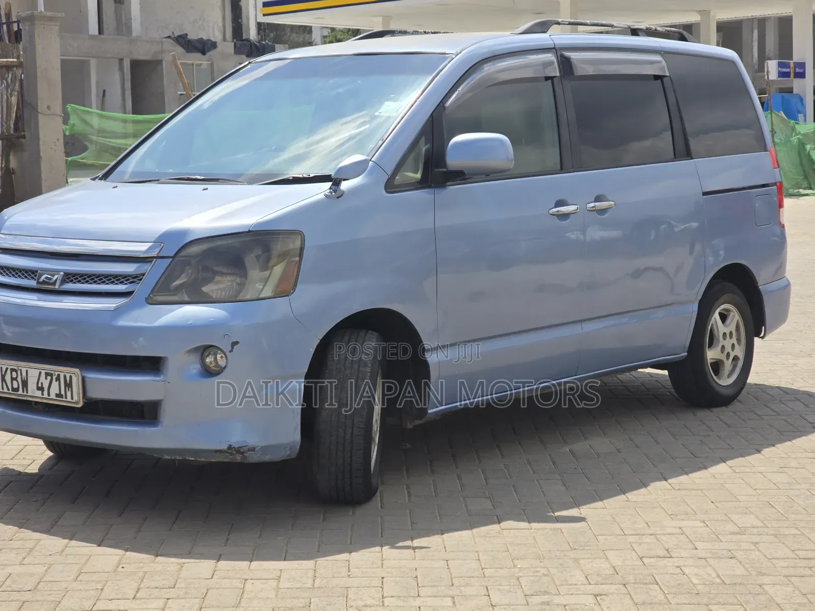 Toyota Noah 2007 Blue