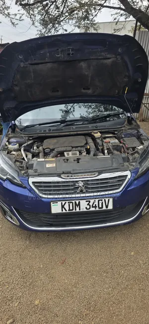 Peugeot 308 2016 Blue