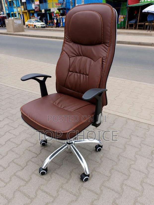 Leather Office Chairs - thumbnail 2