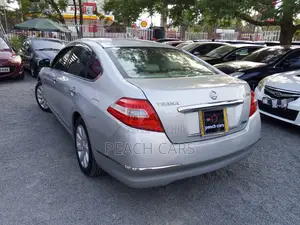 Nissan Teana 2010 Silver