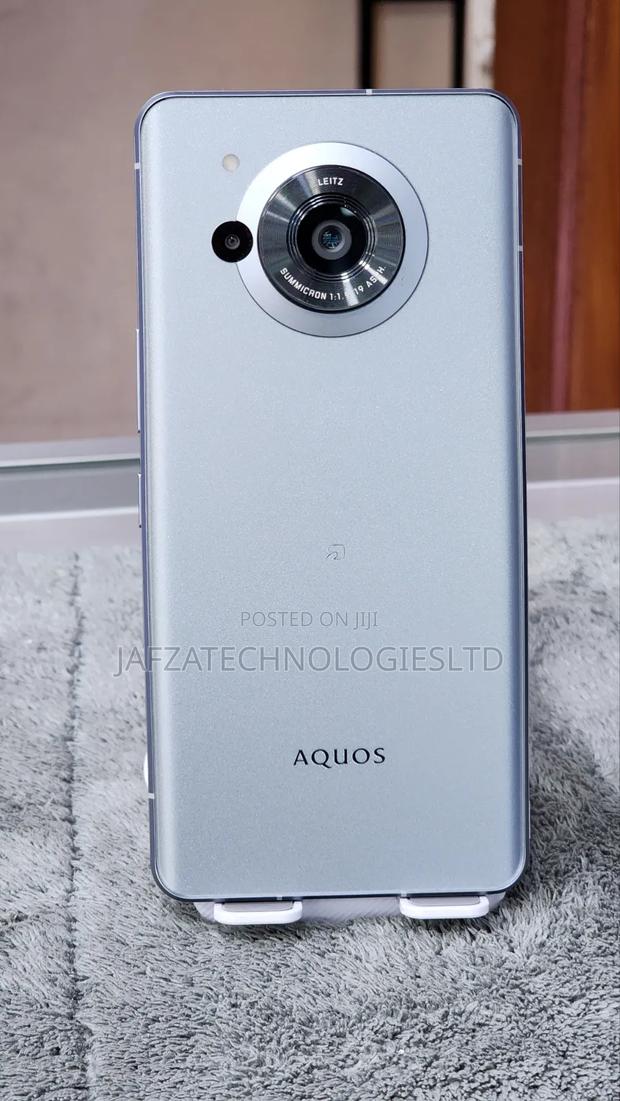 Sharp Aquos R7 256 GB Gray - thumbnail 2