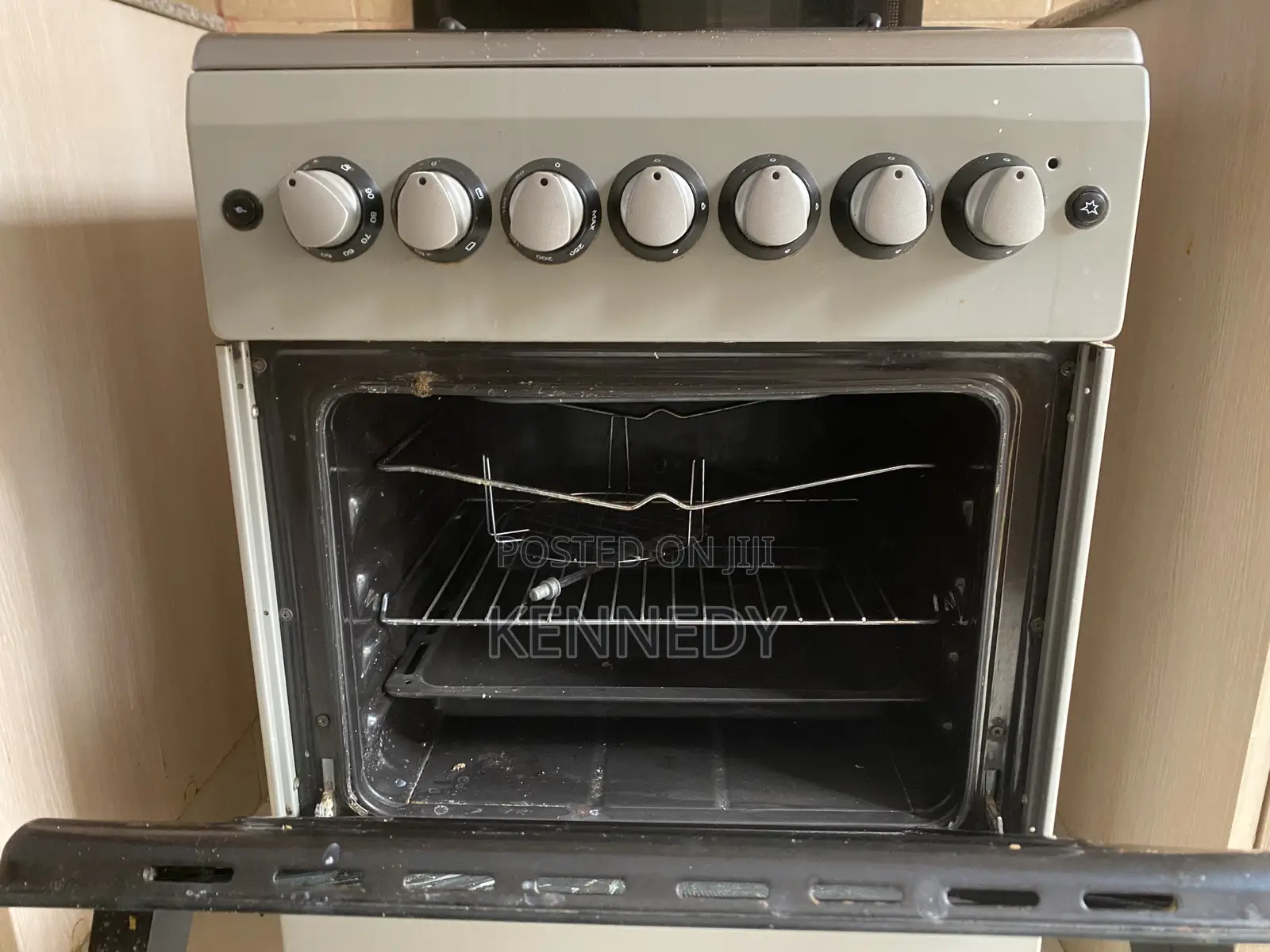 Gas Cooker