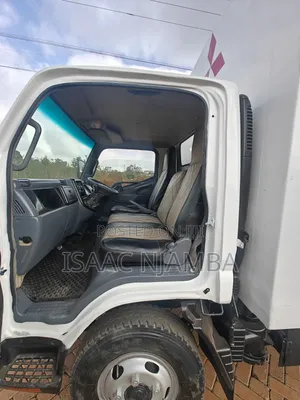 Mitsubishi Canter 2014 White