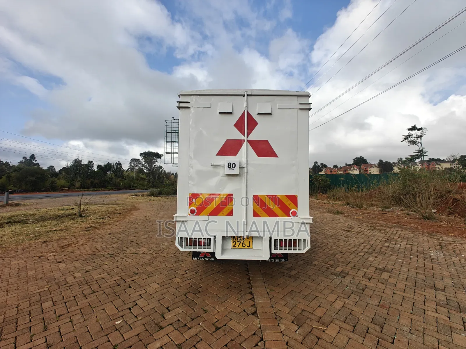 Mitsubishi Canter 2014 White