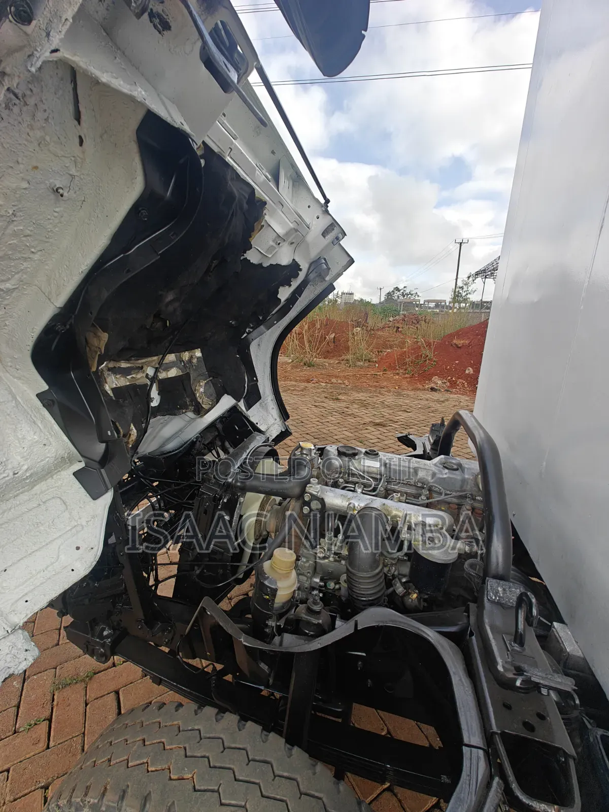 Mitsubishi Canter 2014 White