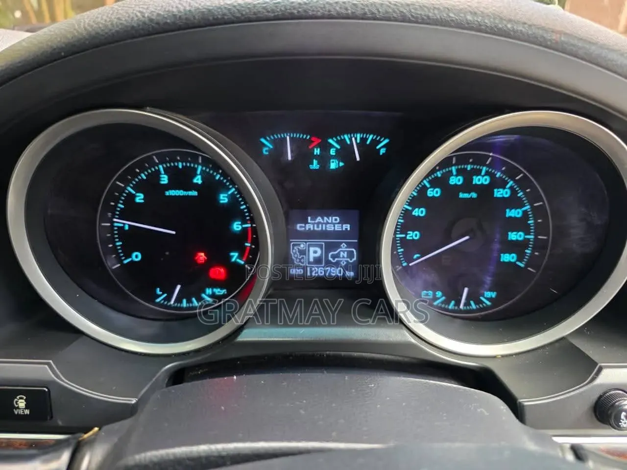 Toyota Land Cruiser 2010 White