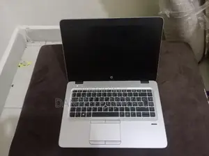 Laptop HP EliteBook 840 G3 4GB Intel Core i5 SSD 256GB