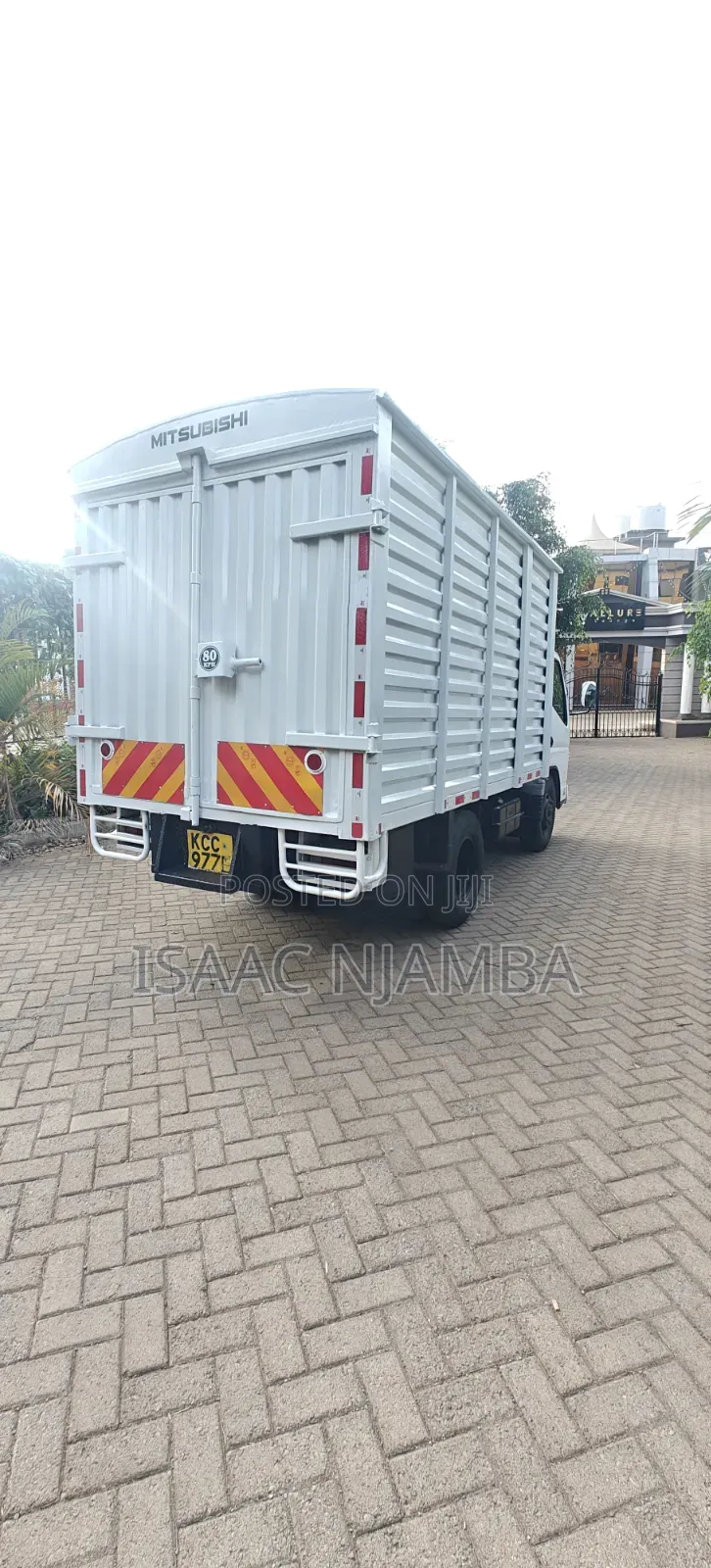 Mitsubishi Canter 2015 White