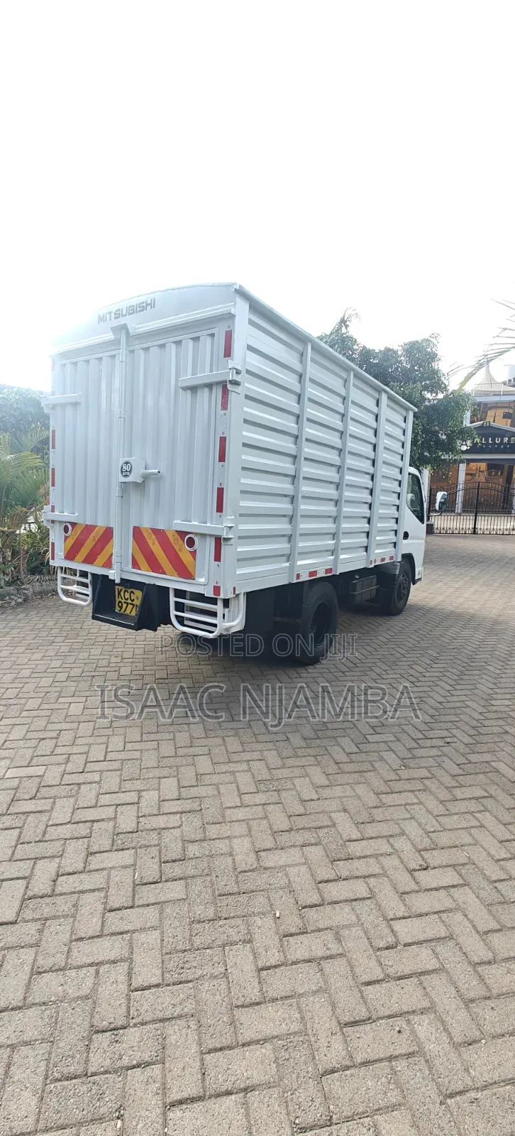 Mitsubishi Canter 2015 White