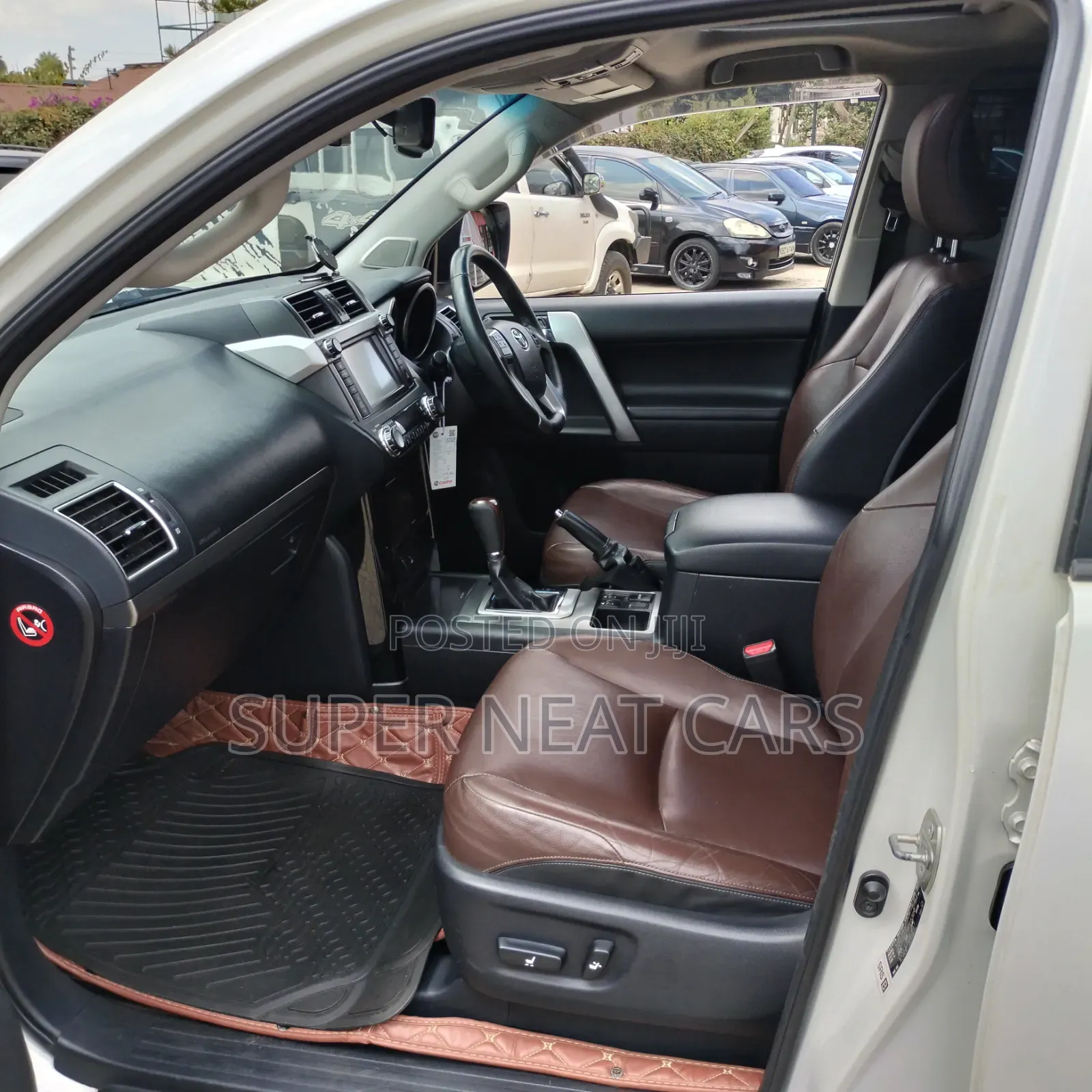 Toyota Land Cruiser Prado 2016 White