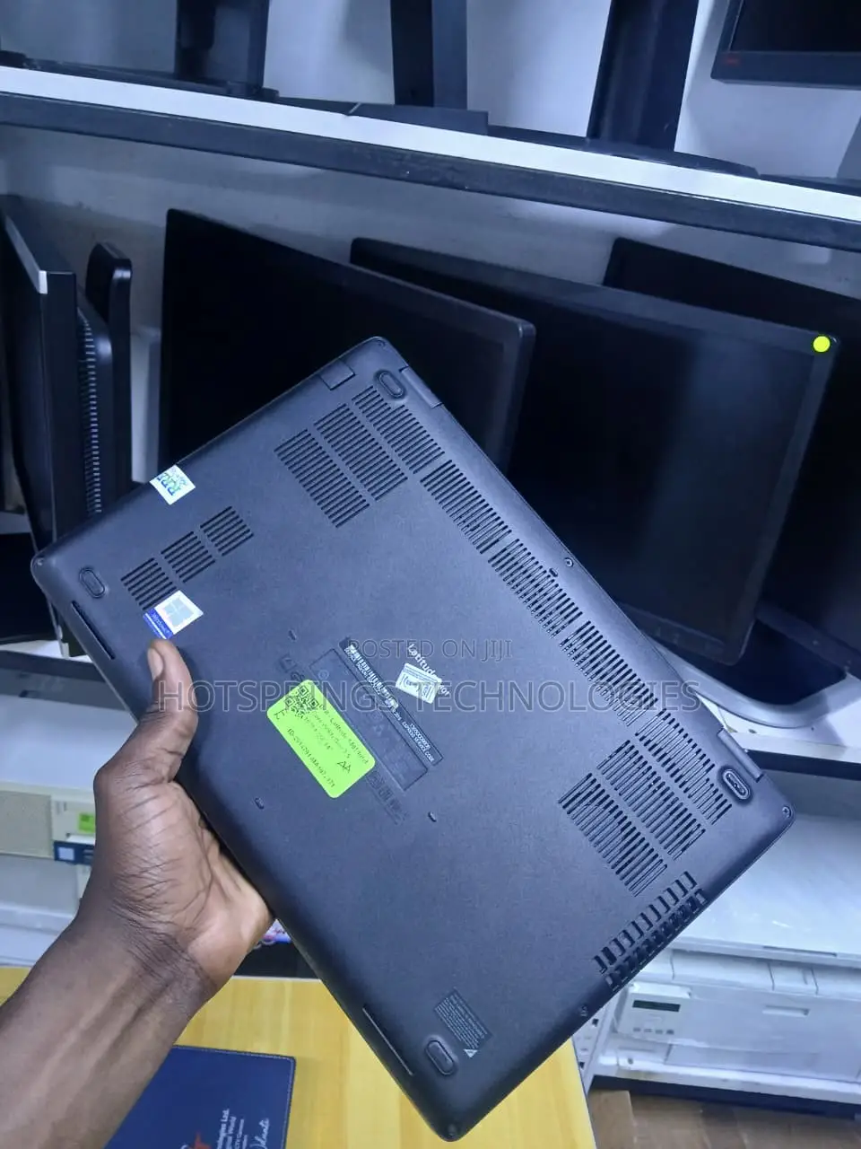 Laptop Dell Latitude 5401 8GB Intel Core i5 SSD 256GB