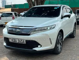 Toyota Harrier 2018 White