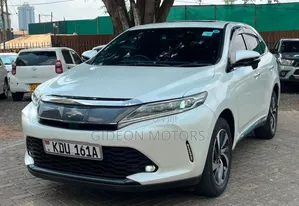 Toyota Harrier 2018 White