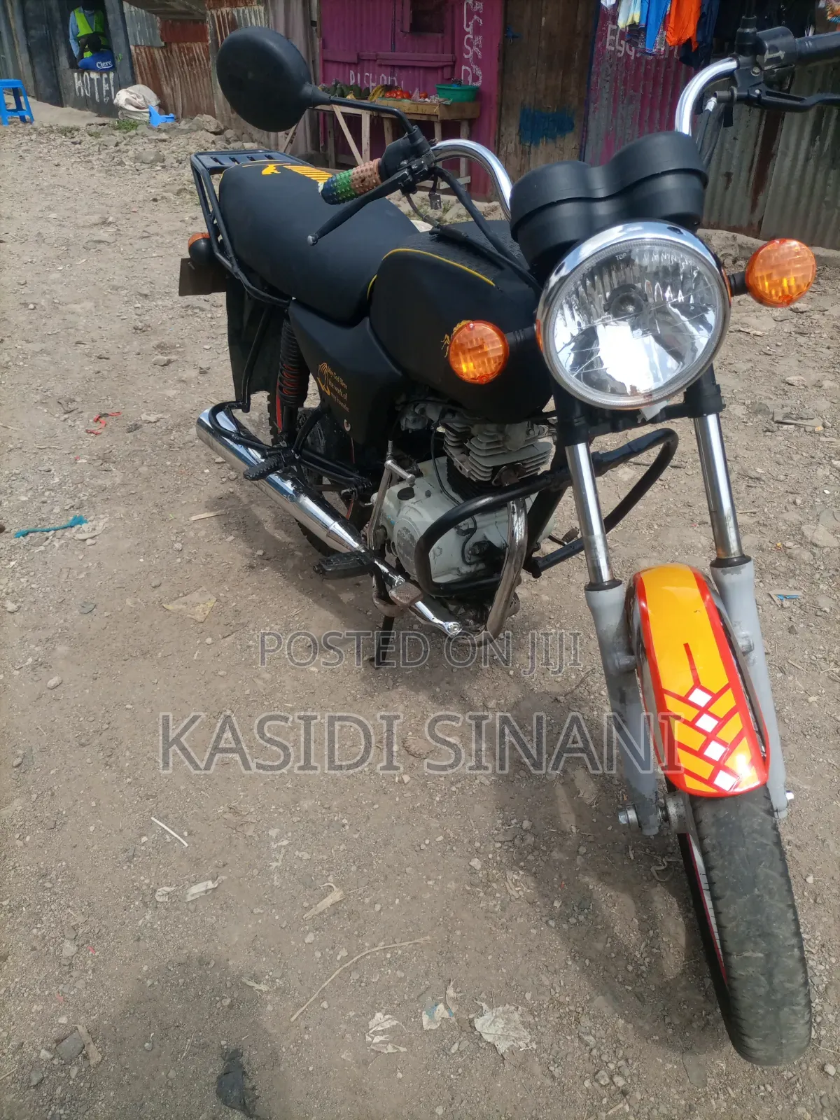 Bajaj Boxer 2021 Red