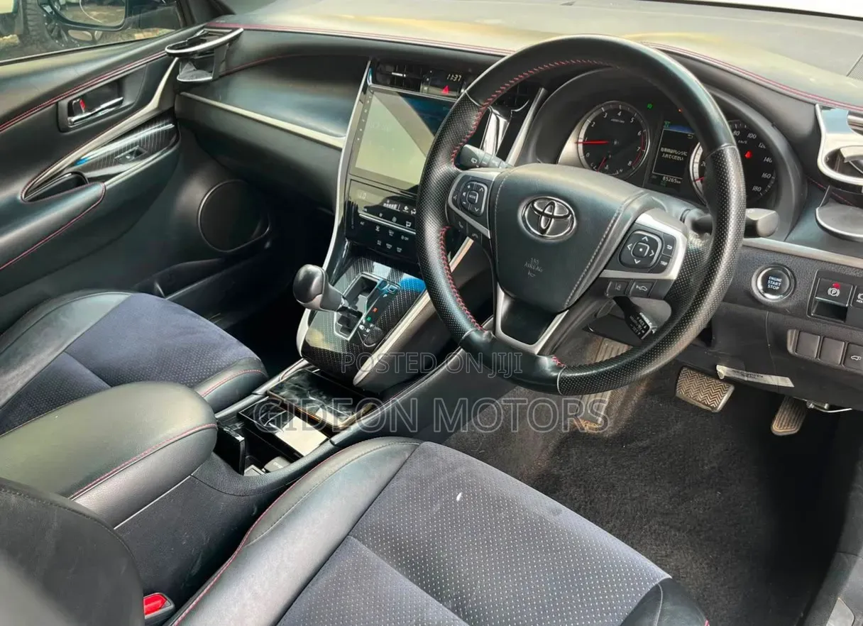 Toyota Harrier 2018 White