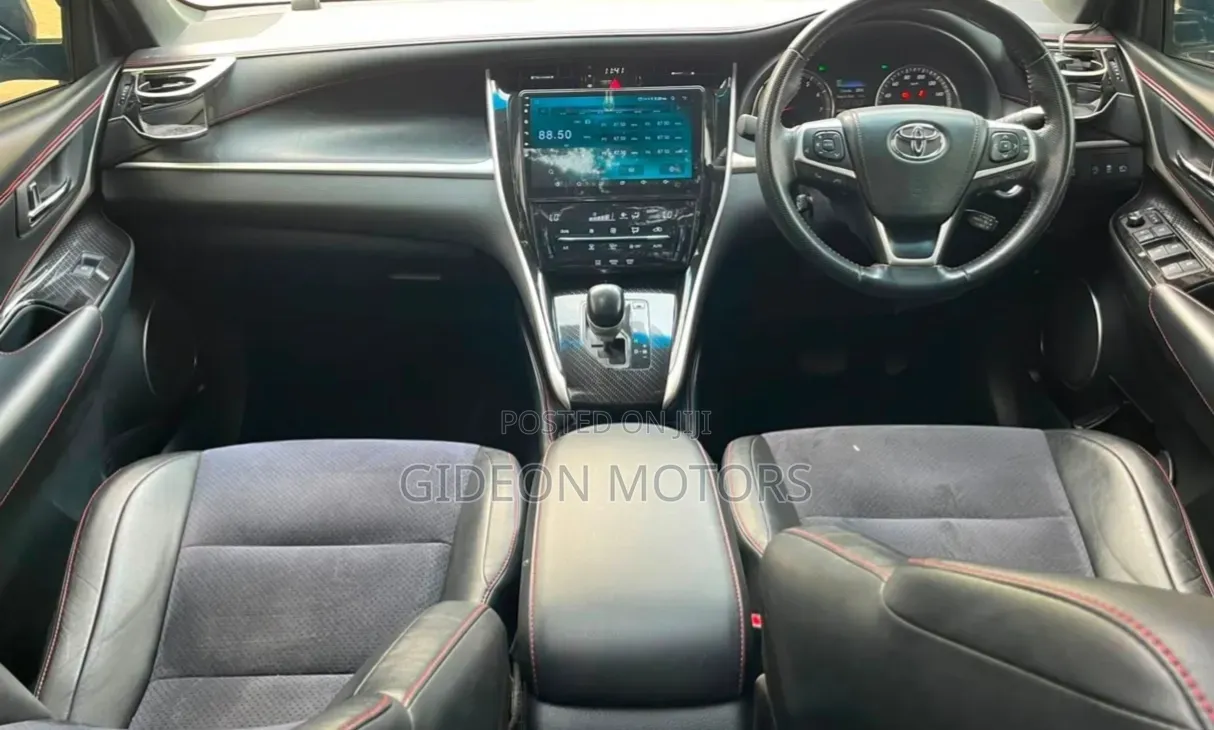 Toyota Harrier 2018 White