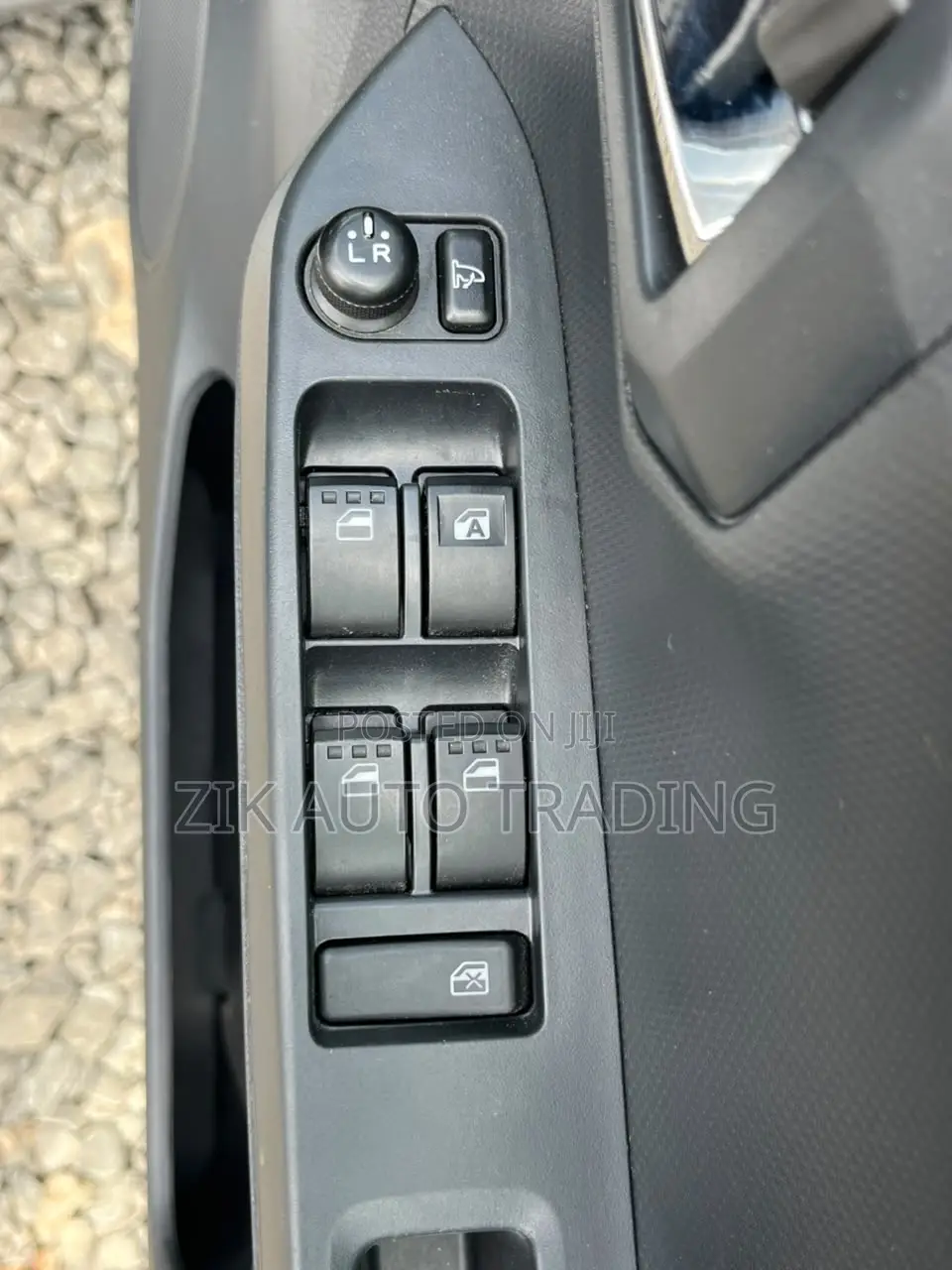 Daihatsu Mira 2019 Gray