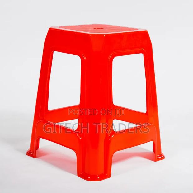 Plastic Stool - thumbnail 2