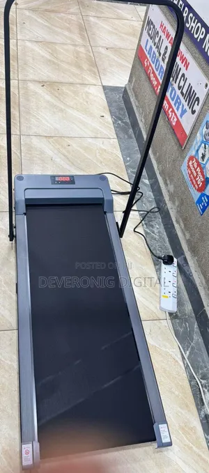 Restocked 
Foldable Walking Pad Treadmill With Incline