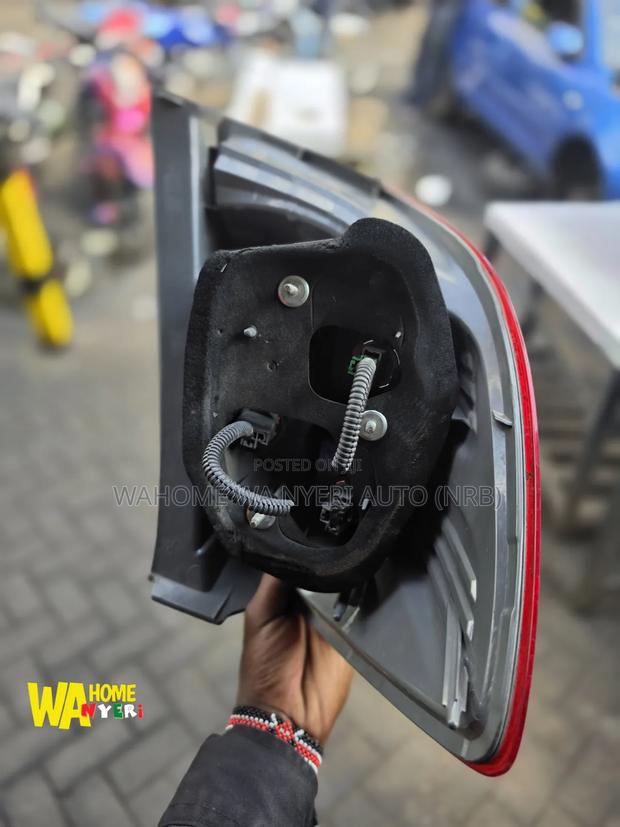 Honda Fit Tail Light - thumbnail 2