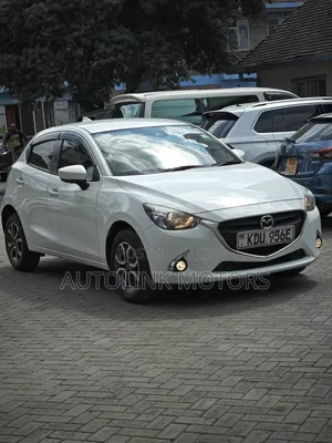 Mazda Demio 2018 White