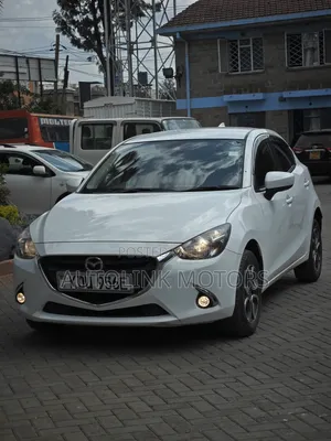 Mazda Demio 2018 White
