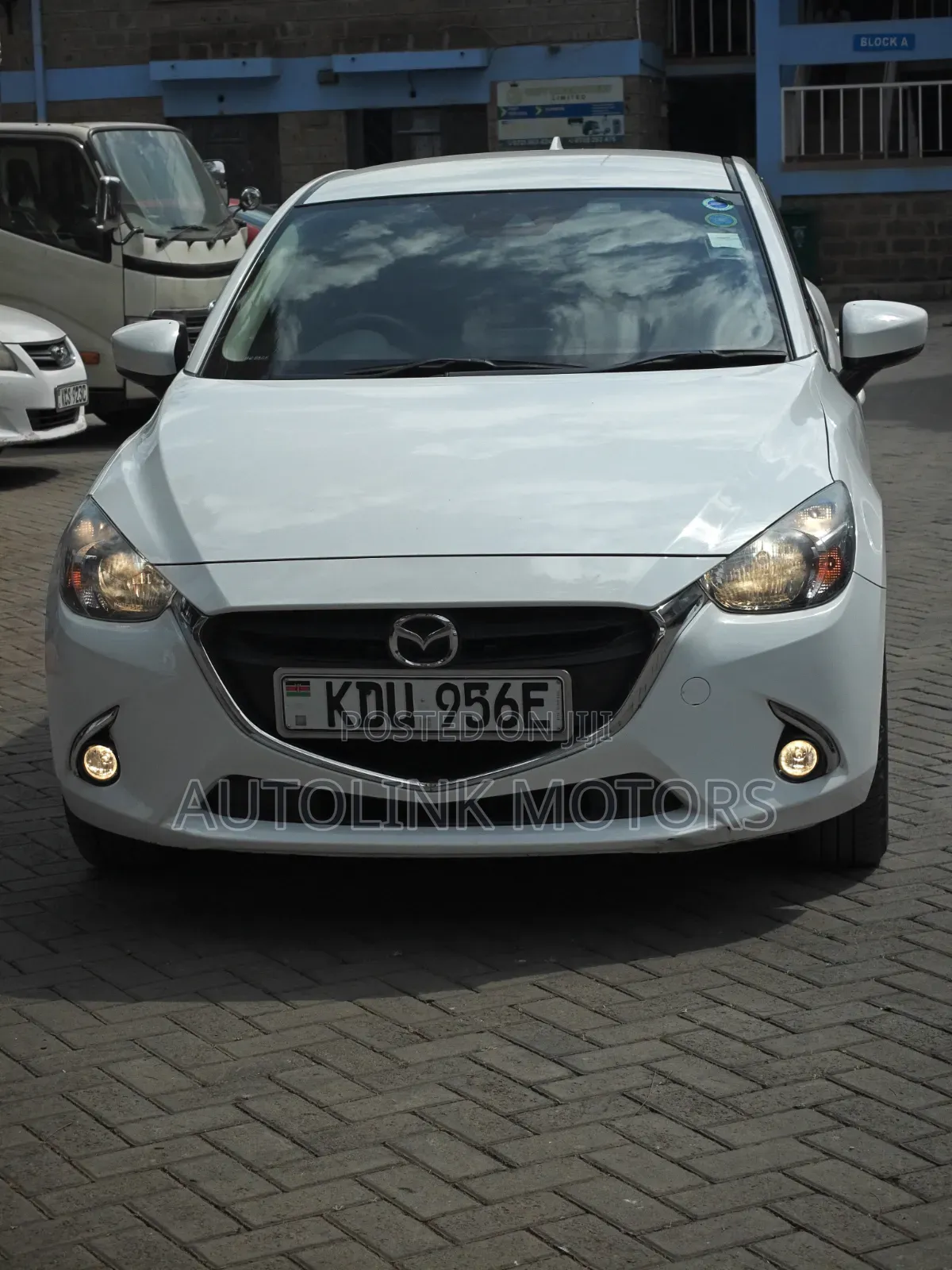 Mazda Demio 2018 White