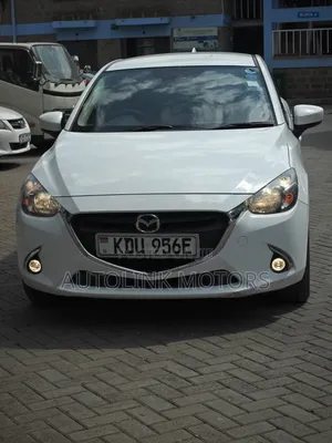 Mazda Demio 2018 White
