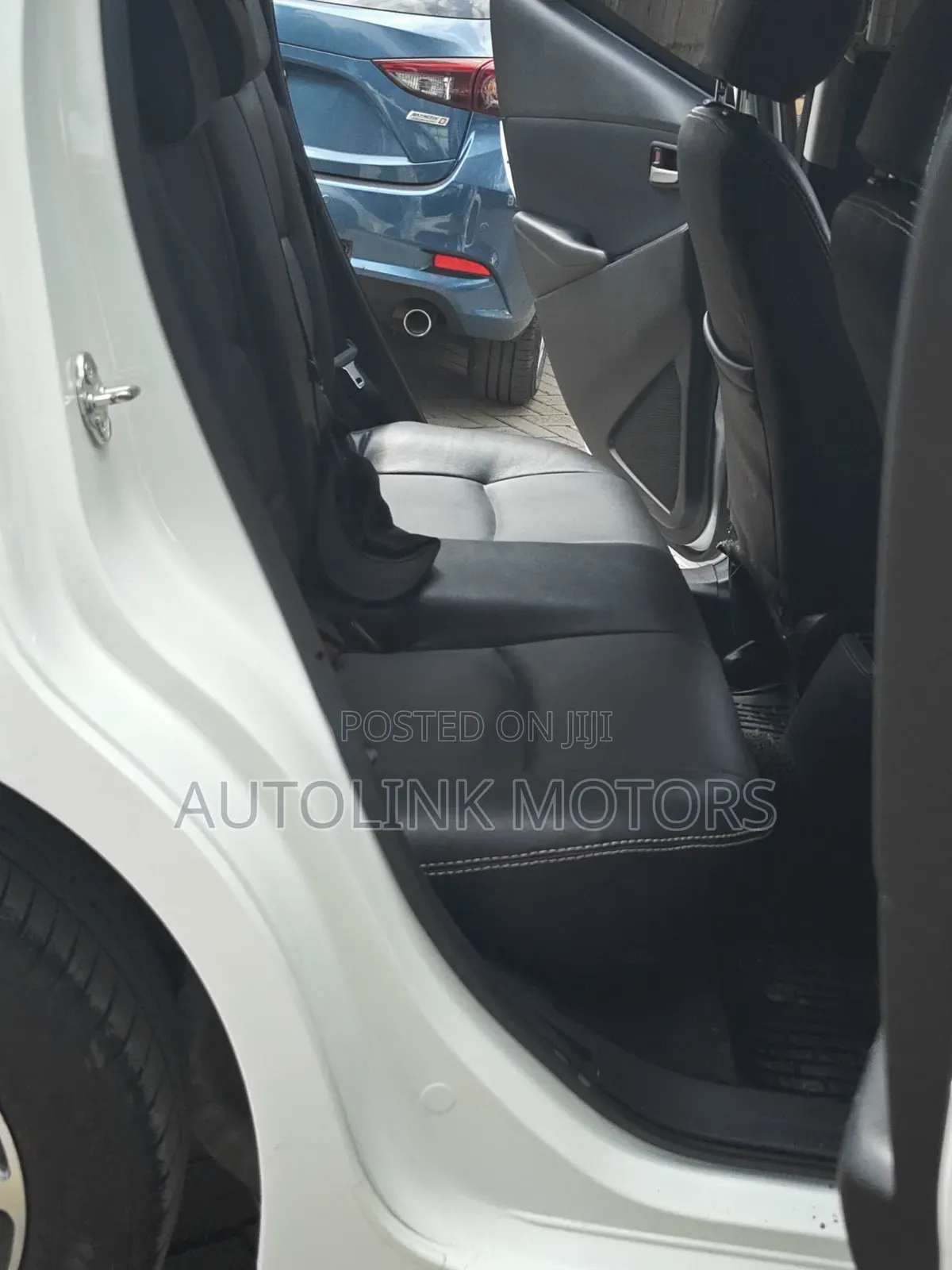 Mazda Demio 2018 White