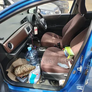 Toyota Vitz 2011 Blue