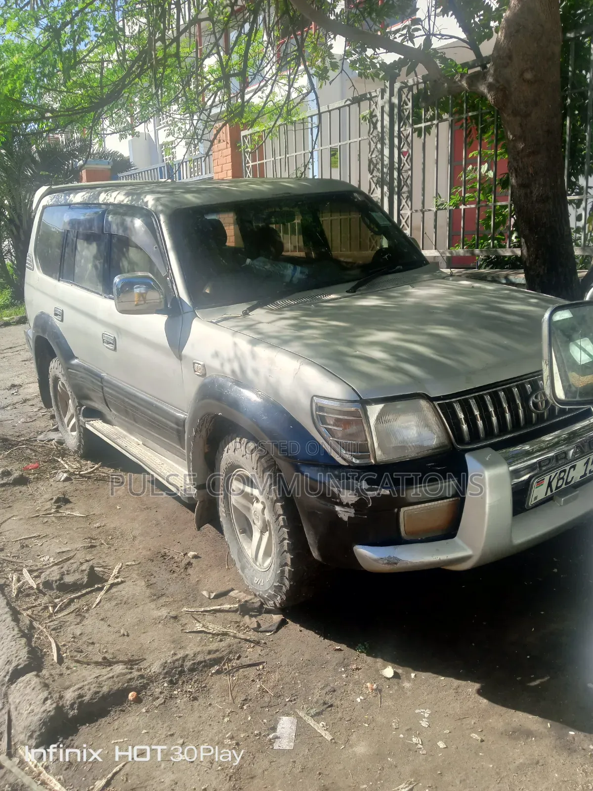 Toyota Land Cruiser Prado 2011 Silver