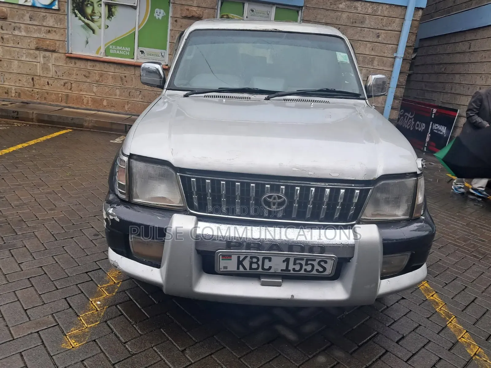 Toyota Land Cruiser Prado 2011 Silver